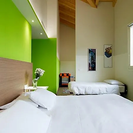 Marelet 4*